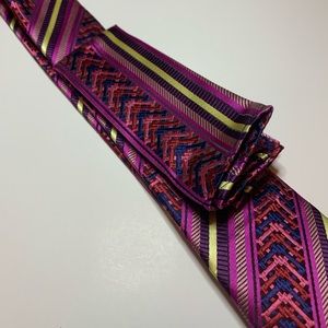 Barcelona Cravatte Matching Necktie & Handkerchief